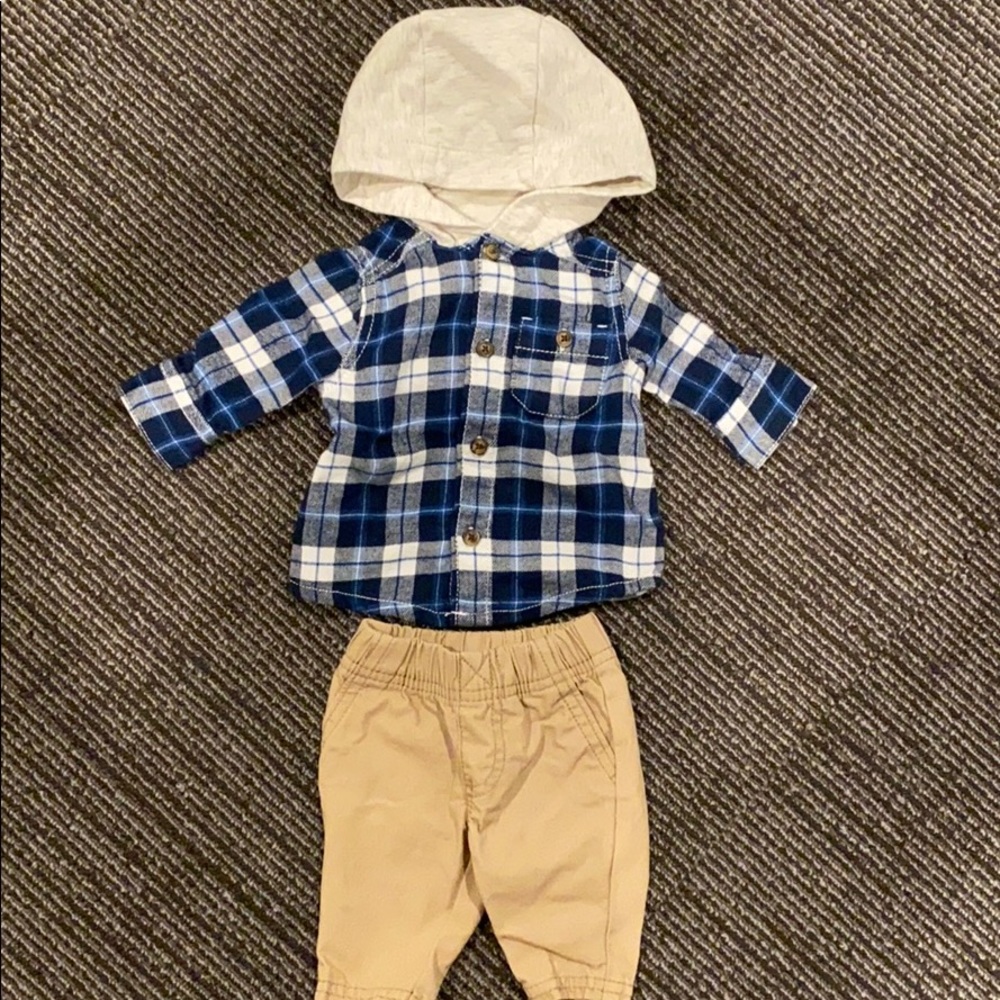 2pc Carter’s baby boy newborn hooded plaid outfit